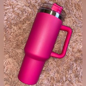 Solid color tumblers